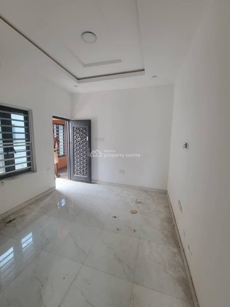 Sharp and Clean 1bedroom Flat, Seaside Estate,badore, Ajah, Lagos, Flat / Apartment for Rent