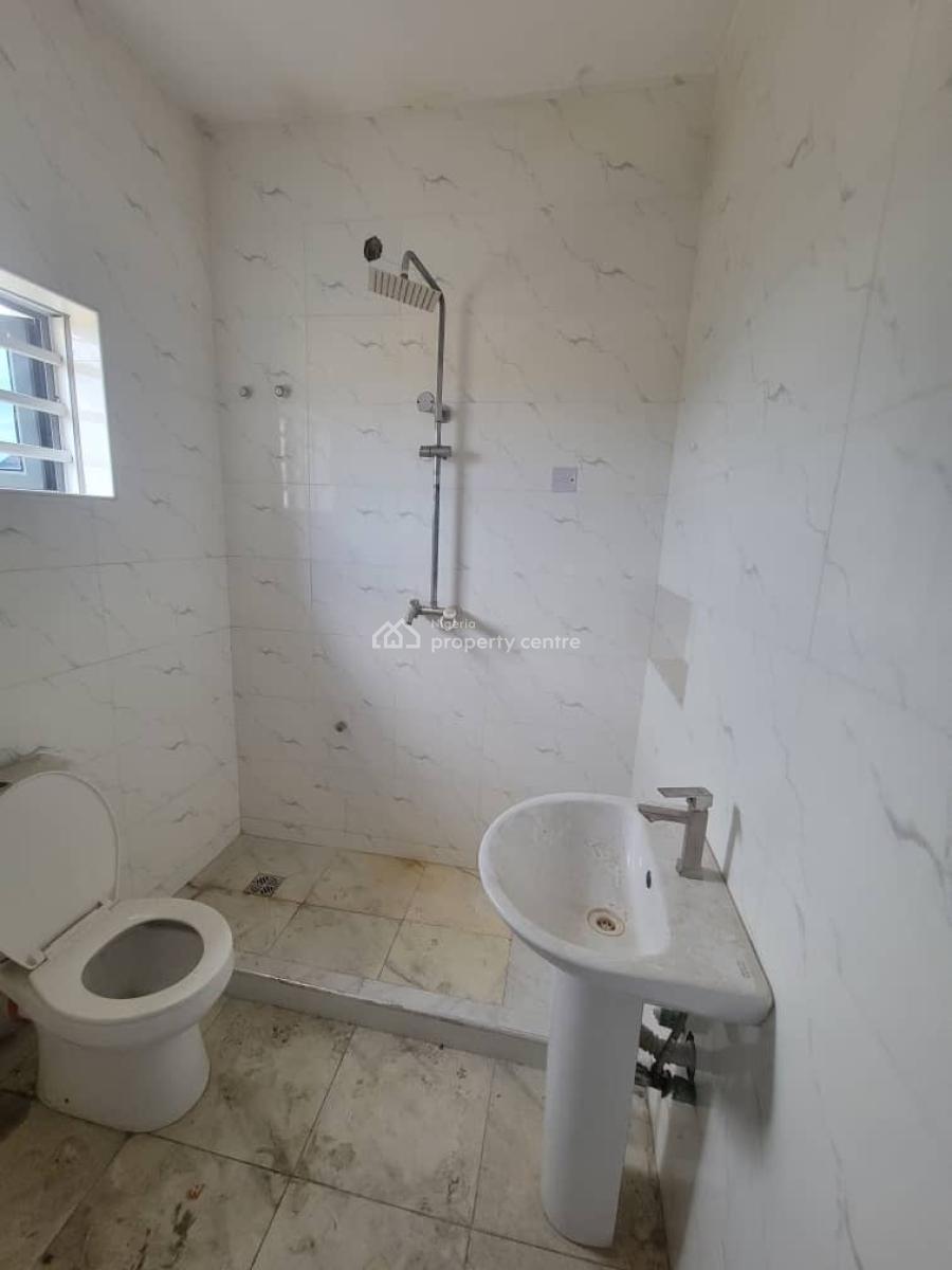 Sharp and Clean 1bedroom Flat, Seaside Estate,badore, Ajah, Lagos, Flat / Apartment for Rent