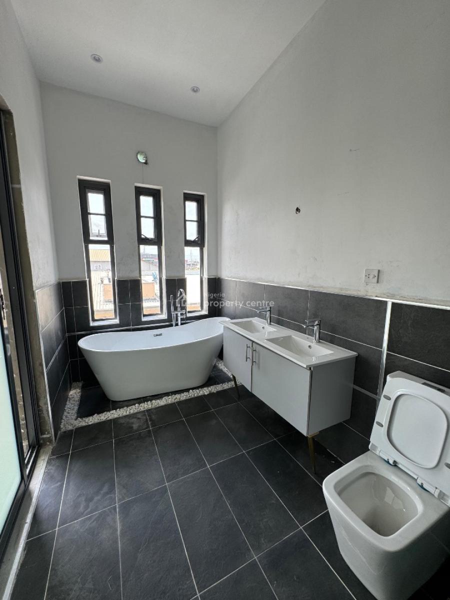 Luxury 3 Bedroom Terrace Duplex with a Bq, Lekki Phase 1, Lekki, Lagos, Terraced Duplex for Sale