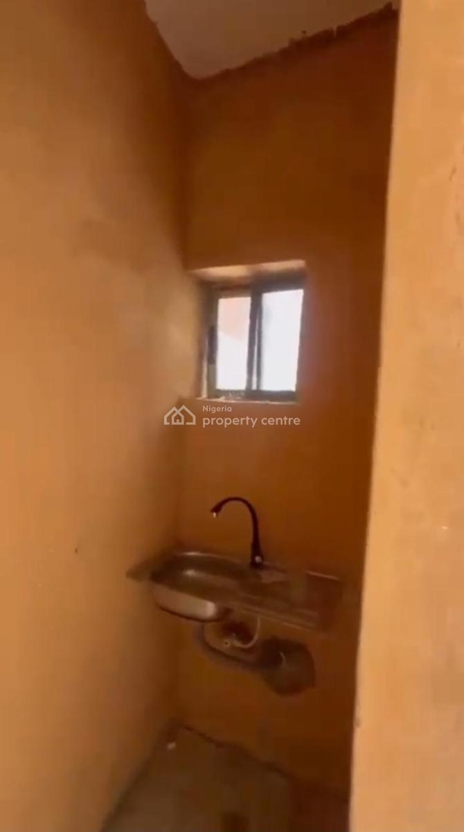 Lovely Sweet Mini Flat, Fadeyi, Yaba, Lagos, Mini Flat (room and Parlour) for Rent