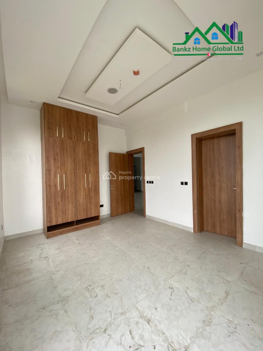 Brand New Spacious 2 Bedroom Apartment, Lekki Phase 1, Lekki, Lagos, Flat / Apartment for Rent