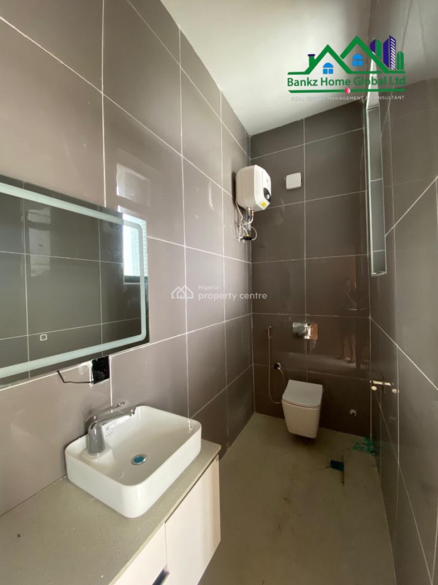 Brand New Spacious 2 Bedroom Apartment, Lekki Phase 1, Lekki, Lagos, Flat / Apartment for Rent