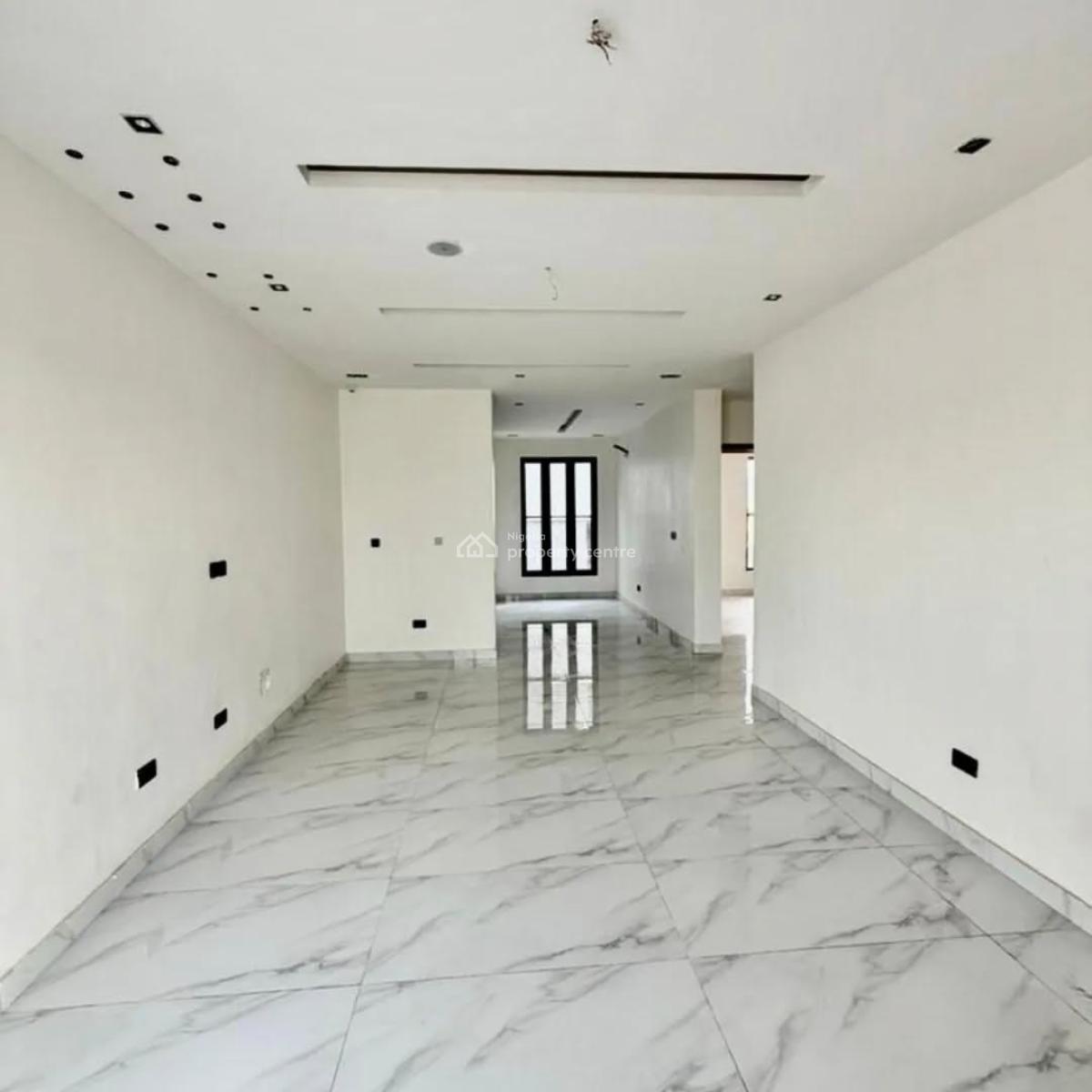 2 Bedroom Apartment, Ologolo Lekki Lagos, Ologolo, Lekki, Lagos, Flat / Apartment for Rent