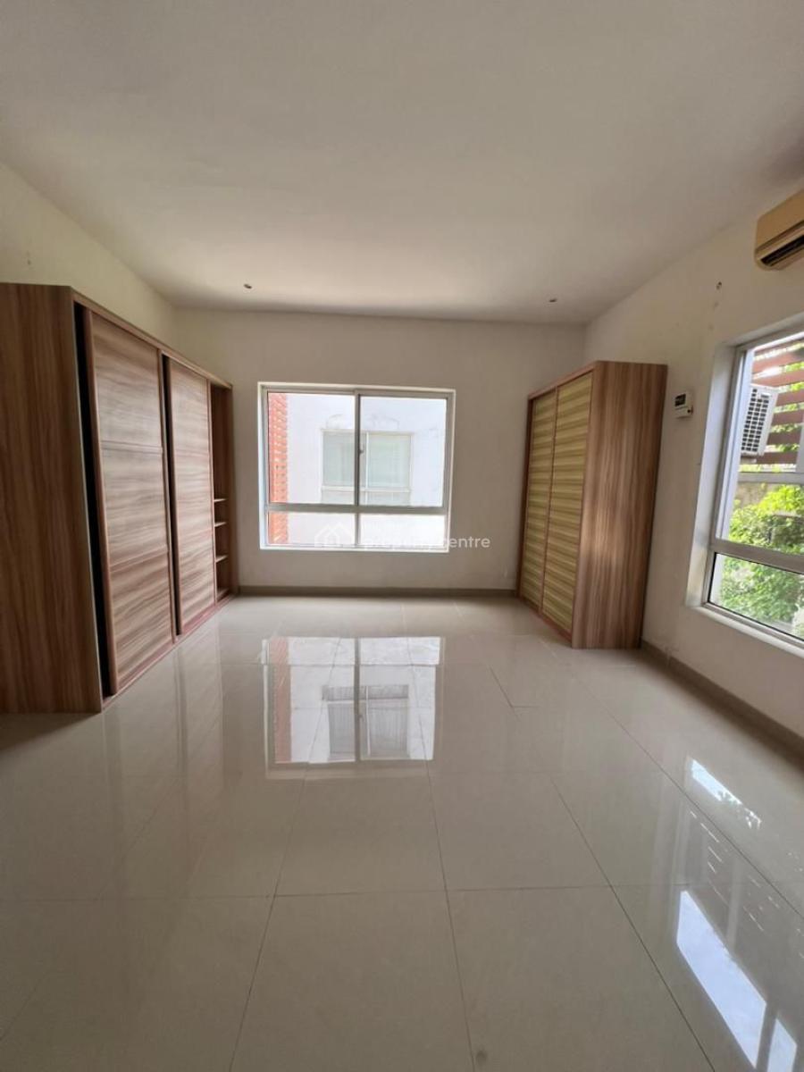 Exquisitely Detailed 3 Bedroom Apartment with Swimming Pool, Banana Island, Ikoyi, Lagos, Flat / Apartment for Sale