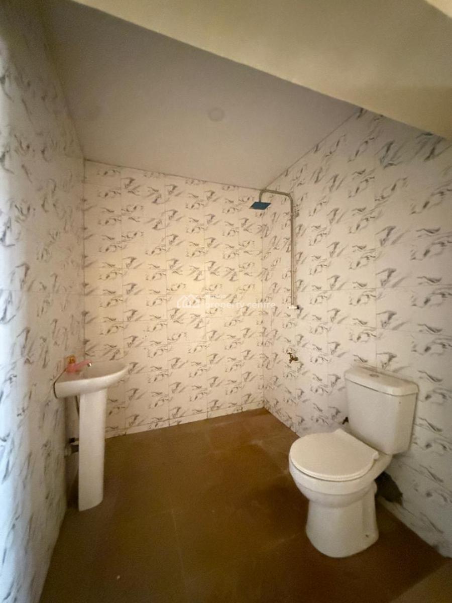 Newly Renovated Units of 2-bedroom Flats & Self-contain Apartments, Ayegoro, Adjacent Carlton Gate Estate, Akobo Ibadan, Akobo, Ibadan, Oyo, Flat / Apartment for Rent