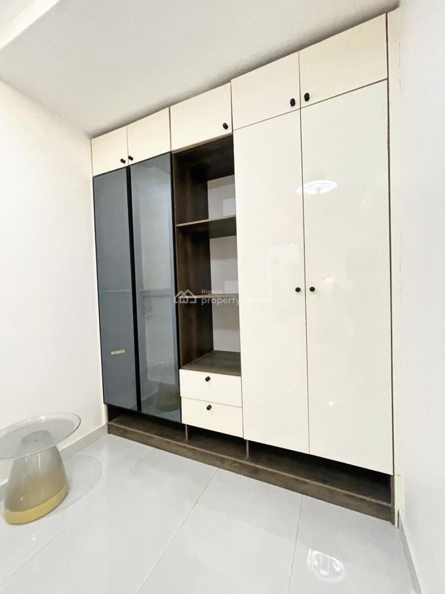 Luxury 1, 2 & 3 Bedroom Apartments + Swimming Pool, Lekki, Lagos, Flat / Apartment for Sale