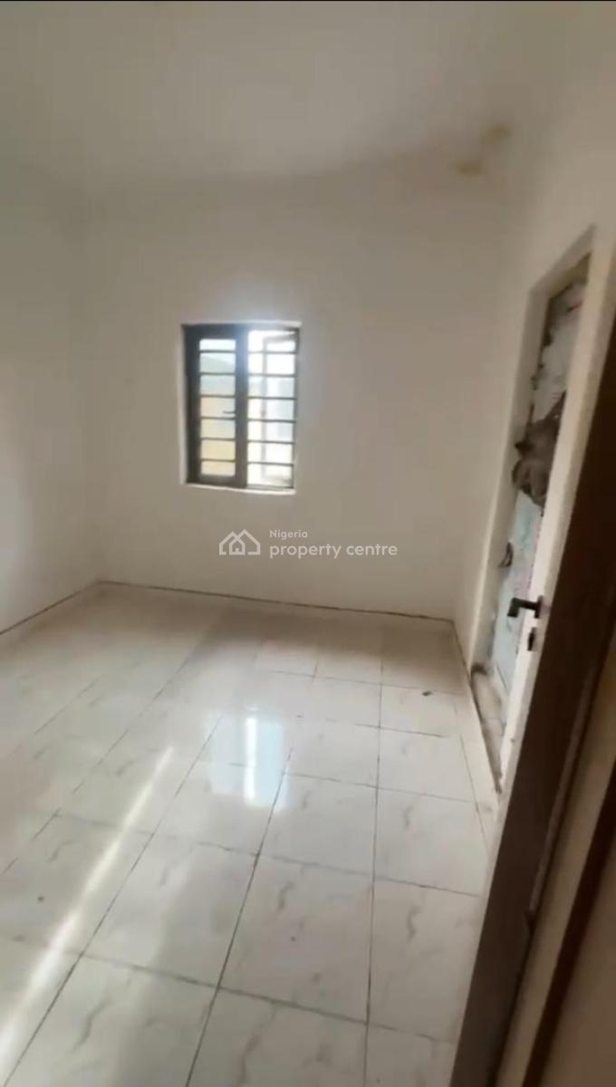 Lovely Sweet Mini Flat, Off Pedro Rd, Shomolu, Lagos, Mini Flat (room and Parlour) for Rent