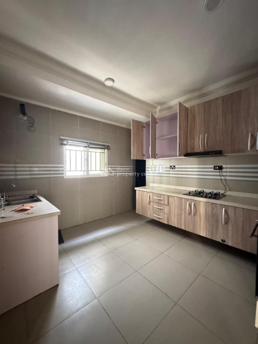 3 Bedrooms Terraced Duplex, Lekki Phase 1, Lekki, Lagos, Terraced Duplex for Sale