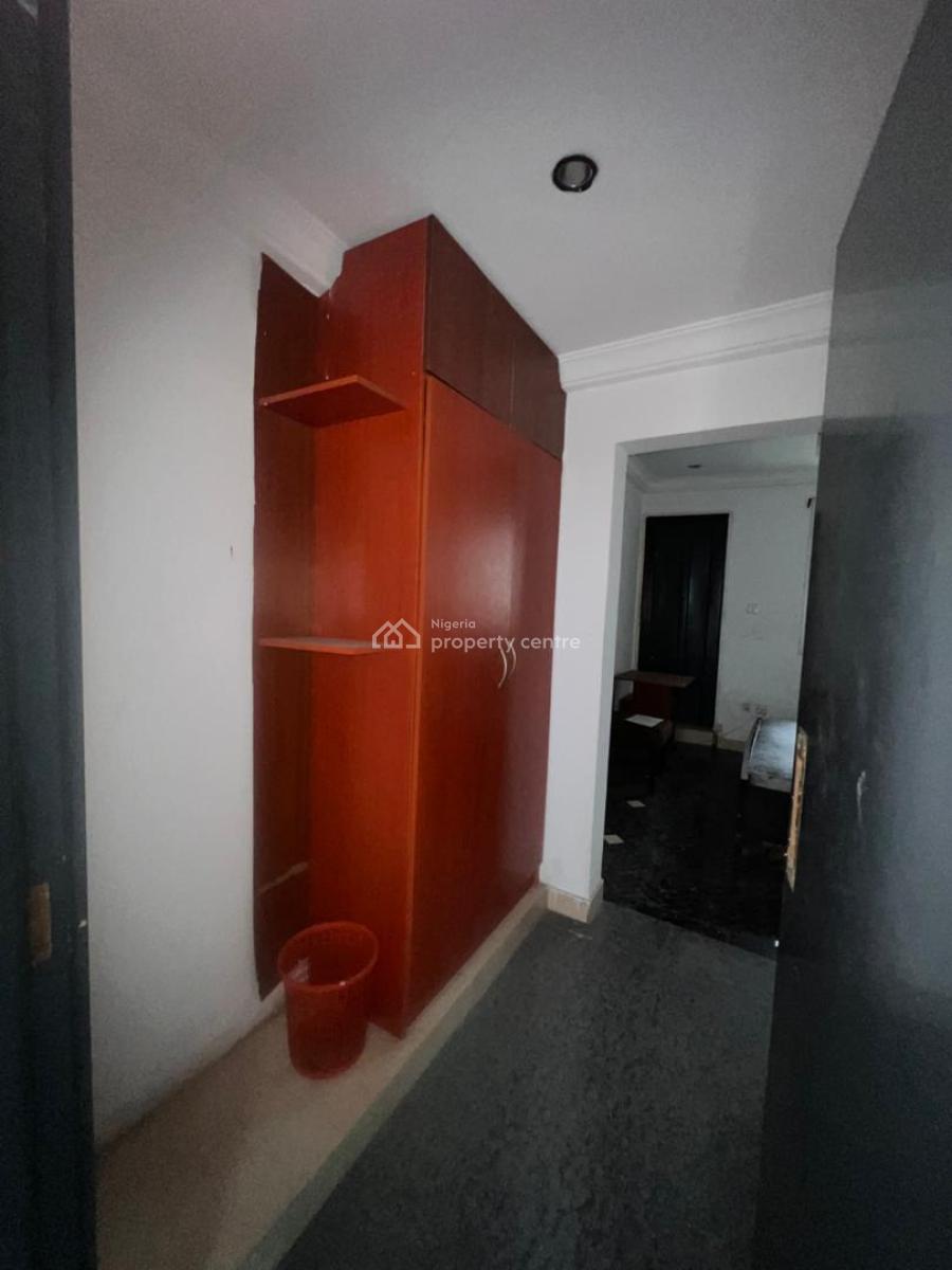 a Purpose Built Hotel Comprising 40 Rooms and Mini Suites, Onipanu Bus Stop, Onipanu, Shomolu, Lagos, Hotel / Guest House for Rent
