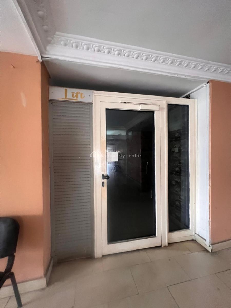 a Purpose Built Hotel Comprising 40 Rooms and Mini Suites, Onipanu Bus Stop, Onipanu, Shomolu, Lagos, Hotel / Guest House for Rent