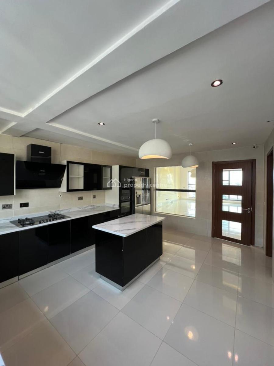 3 Bedroom Penthouse, Lekki Phase 1, Lekki, Lagos, Flat / Apartment for Sale