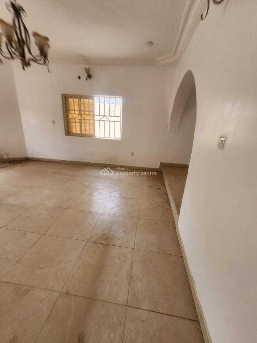 Clean 4 Bedroom Terrace Duplex with Bq, 2 Parlor, Apo Legislative Qtr,( Zone a) Tarred Rd, Garki, Abuja, Terraced Duplex for Rent