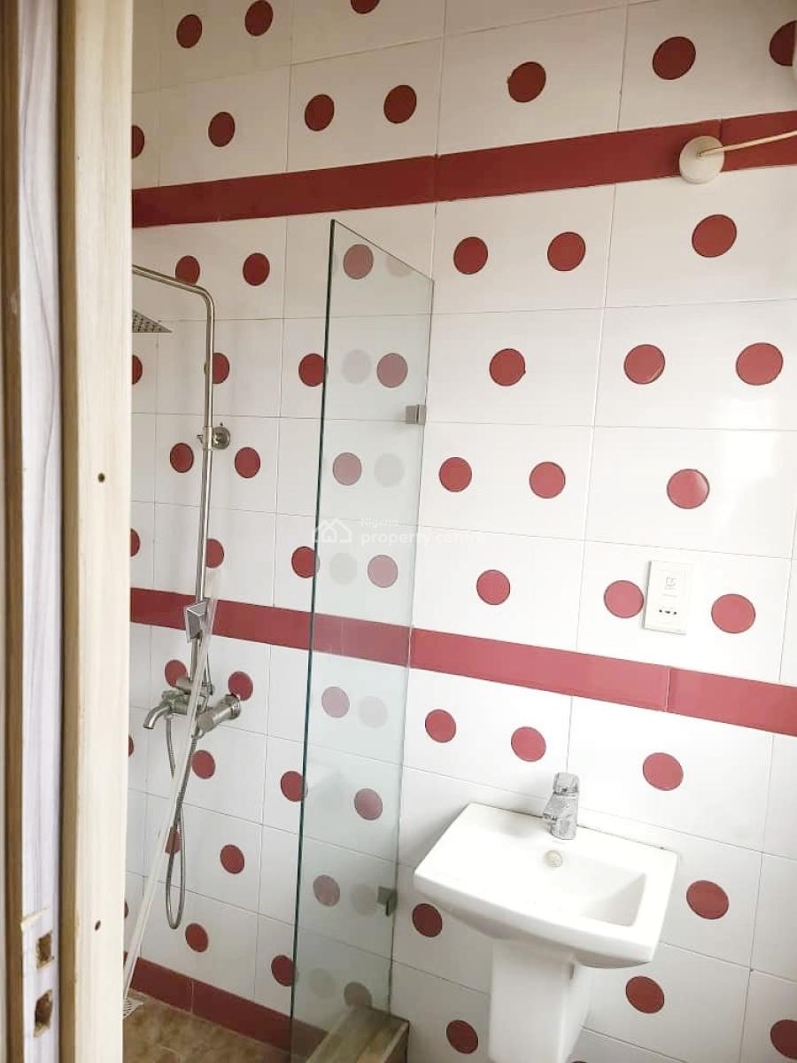 Luxury 5 Bedroom Detached Duplex with Bq, Gra Phase 2, Magodo, Lagos, Detached Duplex for Rent