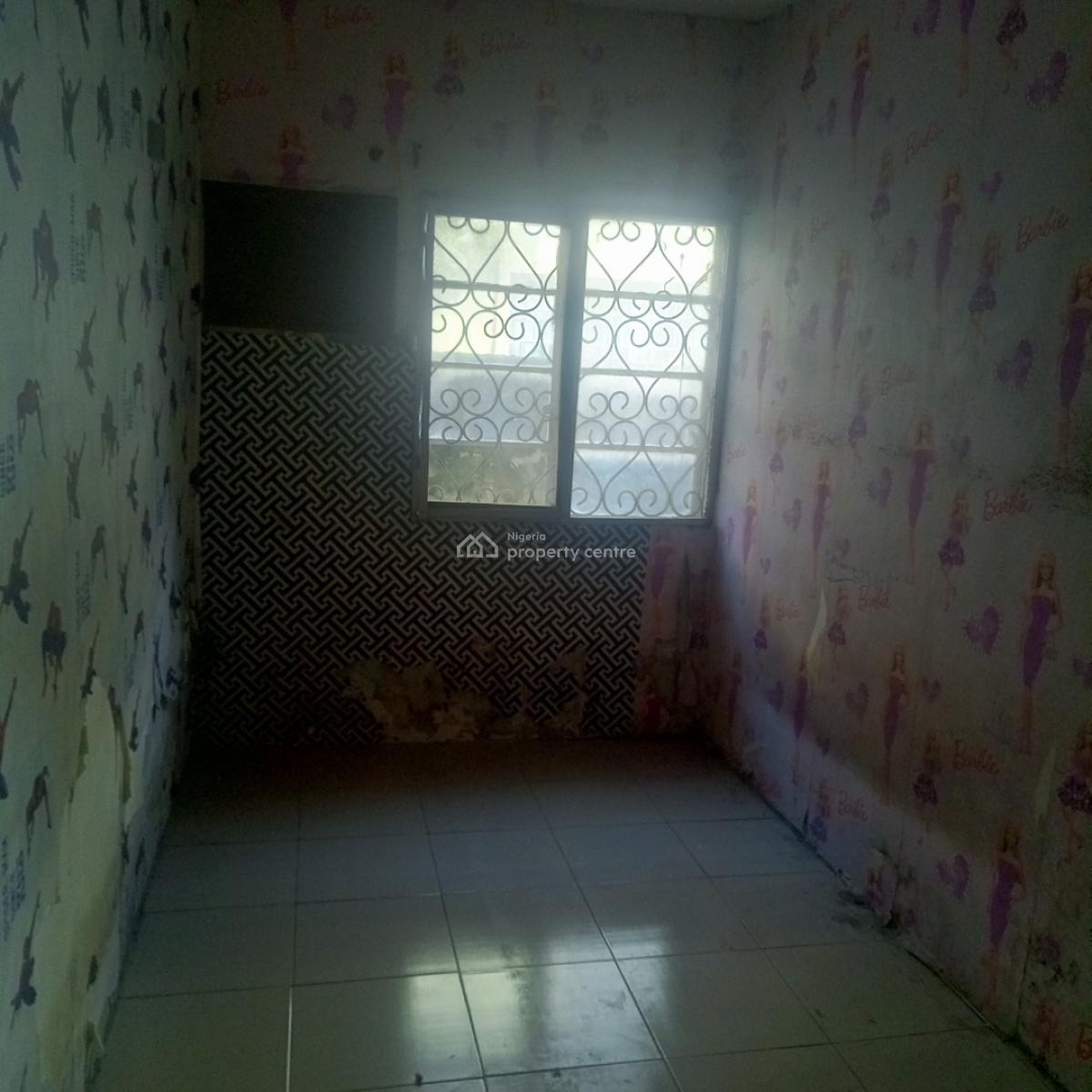 Nice 3 Bedroom Flat Ground Floor Office Space, Off Ogunlana Drive, Surulere, Lagos, Office Space for Rent