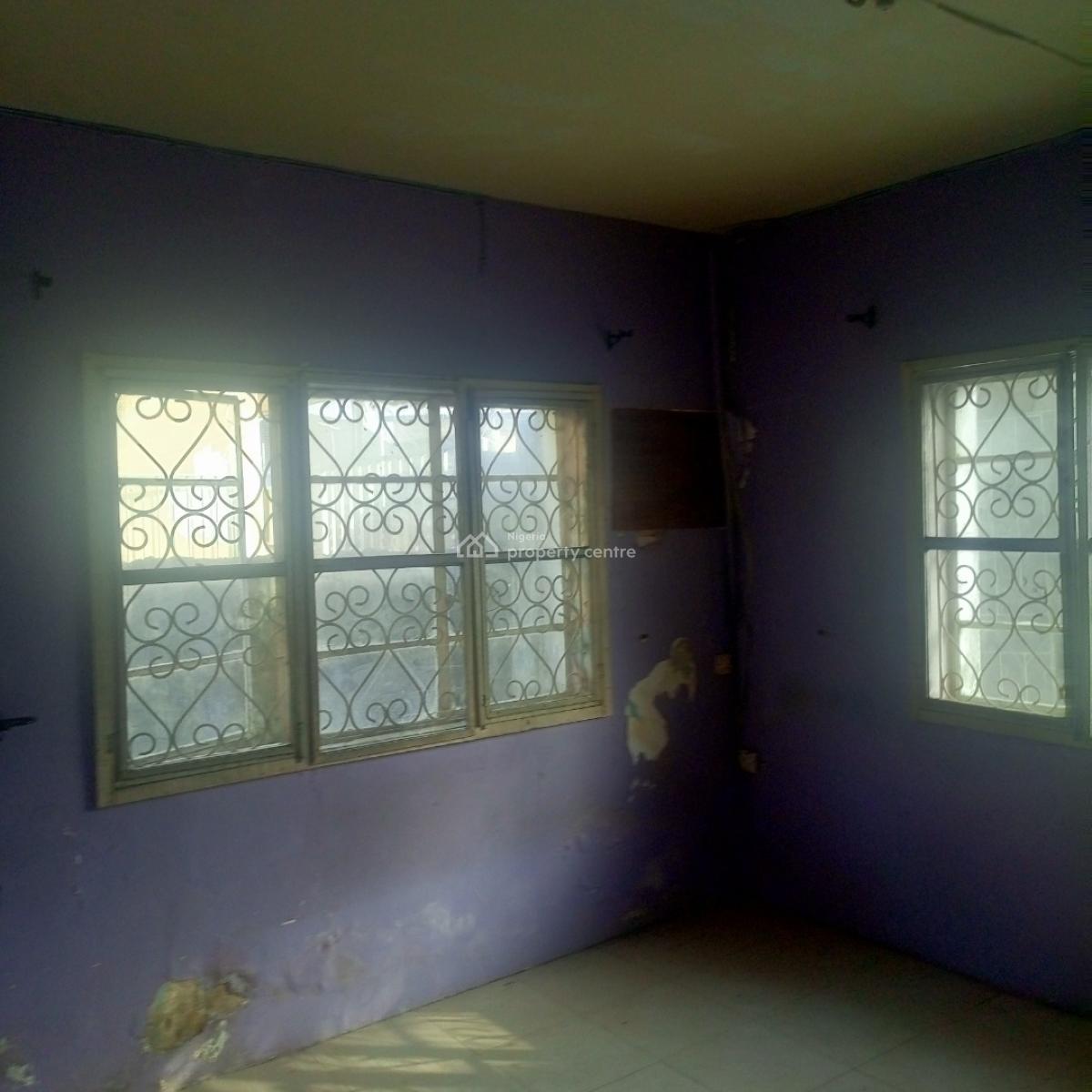 Nice 3 Bedroom Flat Ground Floor Office Space, Off Ogunlana Drive, Surulere, Lagos, Office Space for Rent