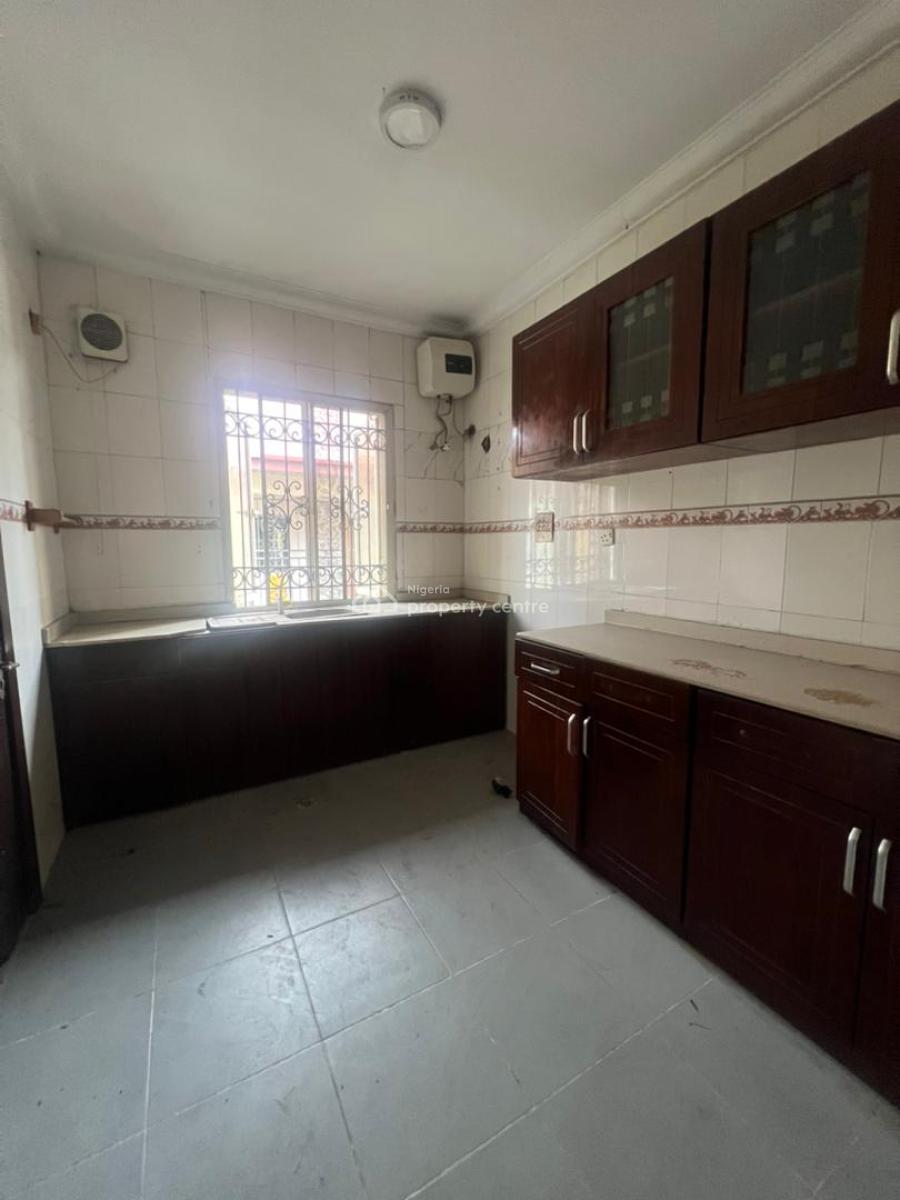 Premium ,spacious 1, 2, and 3 Bedroom Apartments in a Secure Estate, Lekki Phase1, Lekki, Lagos, Flat / Apartment for Rent