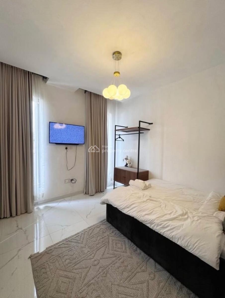 1 Bedroom Maisonette with Gym, Lekki Phase 1, Lekki, Lagos, Flat / Apartment for Rent