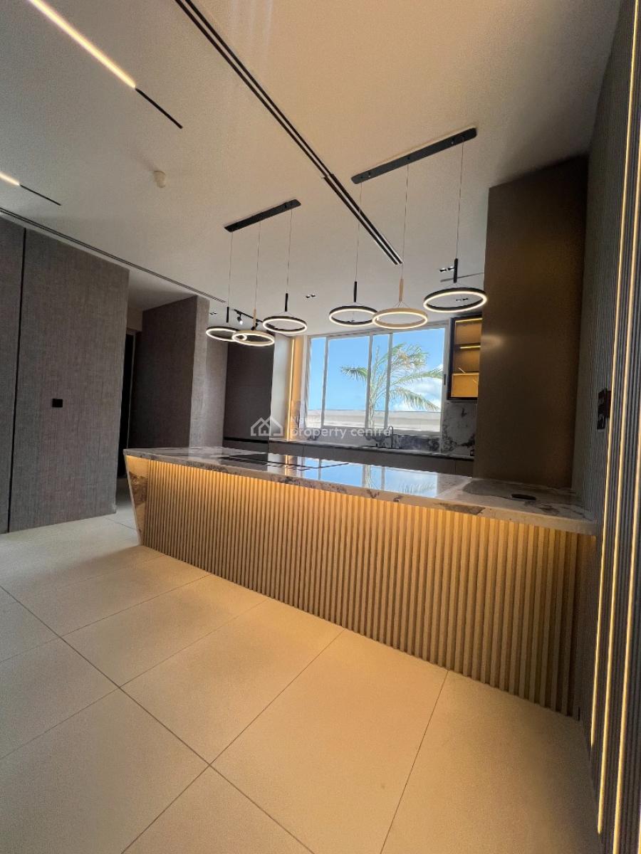 Contemporary Brand New 2 Bedroom Penthouse with Gym & Swimming Pool, Lekki Phase 1, Lekki Phase 1, Lekki, Lagos, House for Sale
