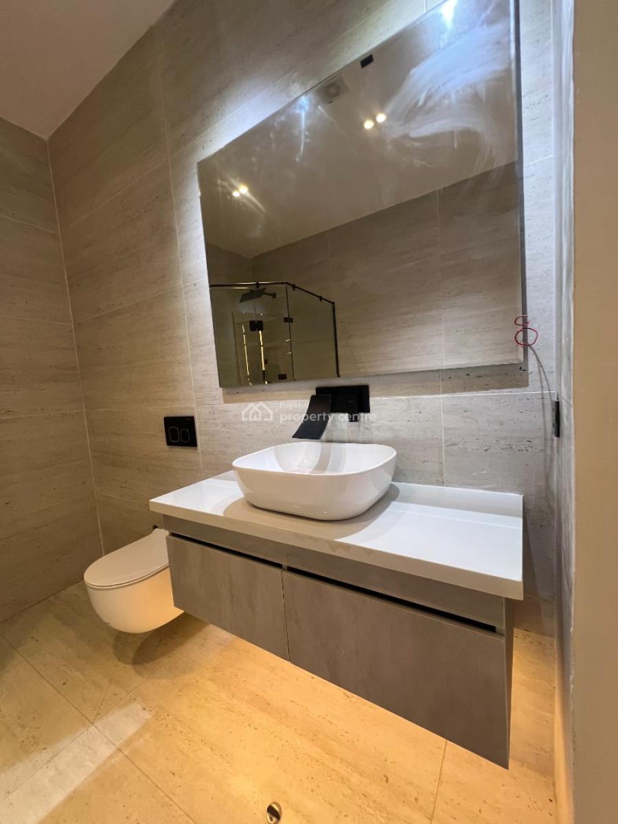 Contemporary Brand New 2 Bedroom Penthouse with Gym & Swimming Pool, Lekki Phase 1, Lekki Phase 1, Lekki, Lagos, House for Sale