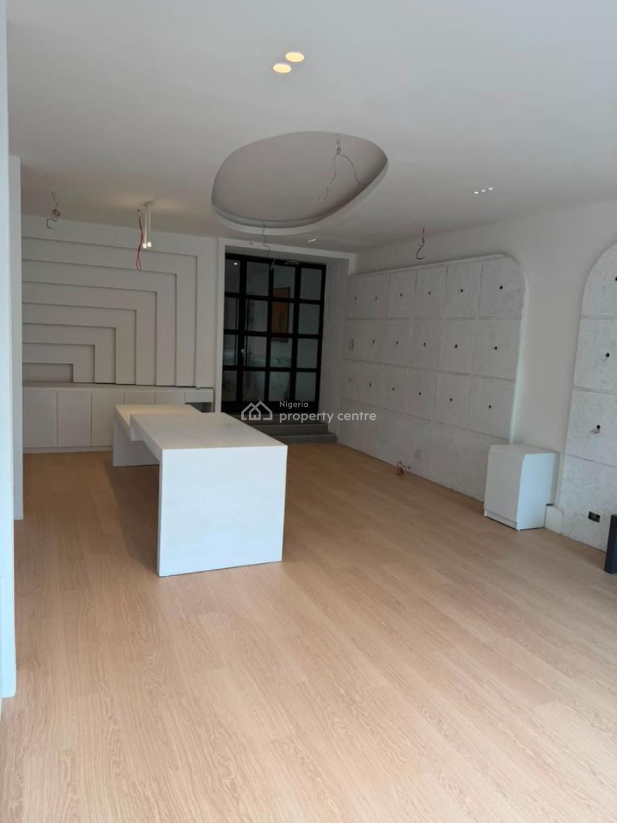 50sqm Commercial Space, Karimu Ikotun, Victoria Island (vi), Lagos, Plaza / Complex / Mall for Rent