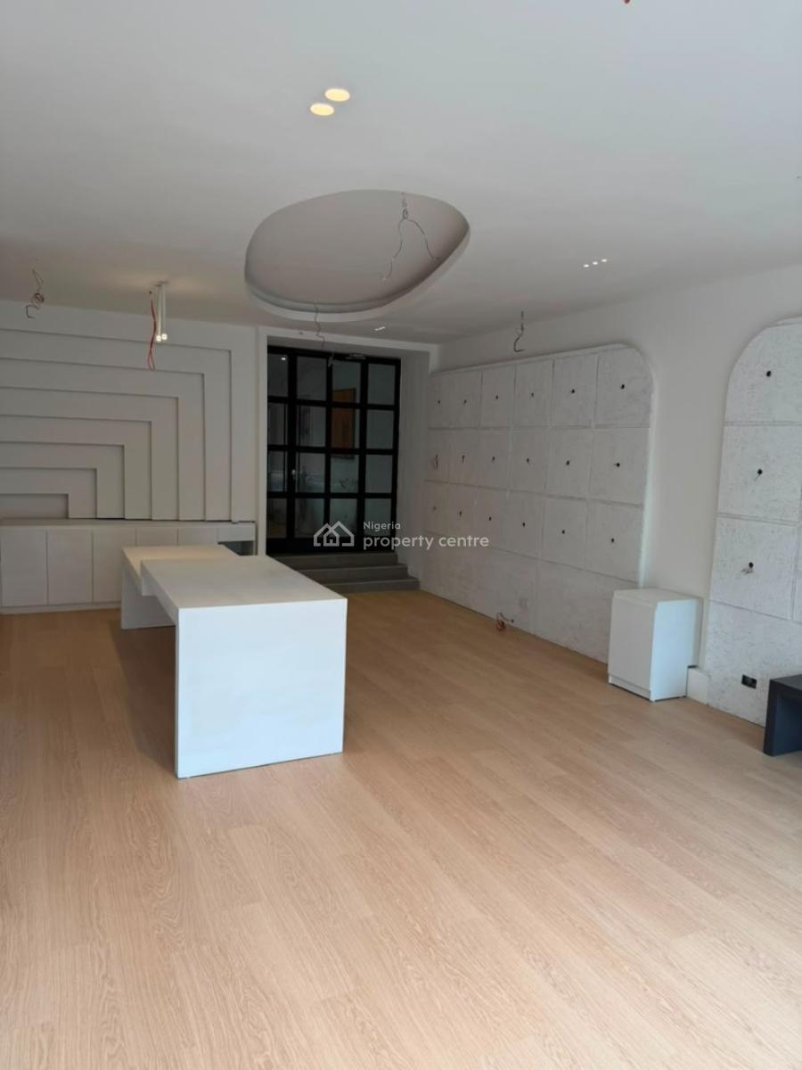 50sqm Commercial Space, Karimu Ikotun, Victoria Island (vi), Lagos, Plaza / Complex / Mall for Rent
