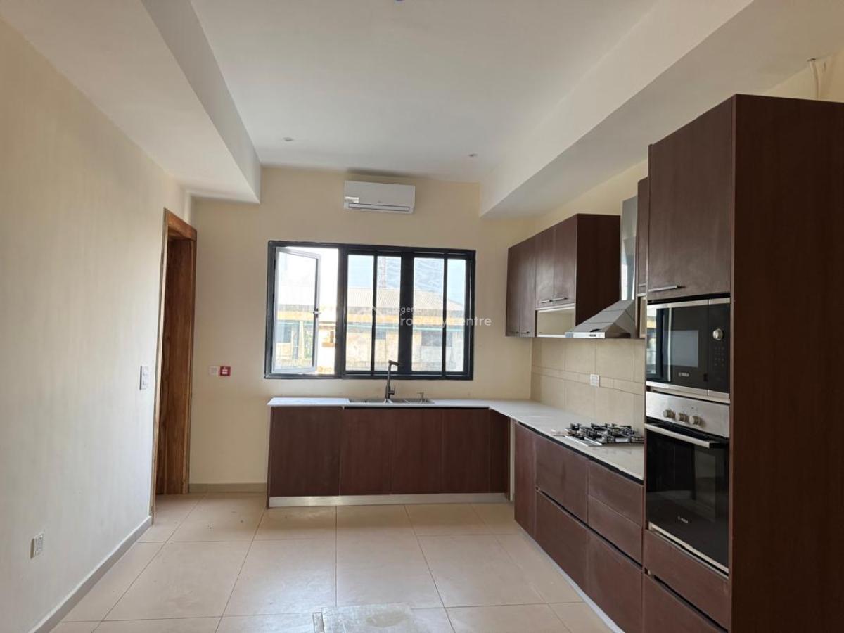 3-bedrooms Apartment with Bq, Victoria Island (vi), Lagos, Flat / Apartment for Sale