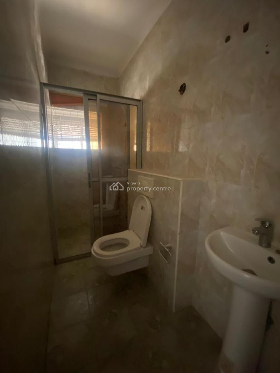 Spacious 5-bedroom Semi-detached House with a Room Boys Quarters,, Victoria Island, Victoria Island (vi), Lagos, Semi-detached Duplex for Rent