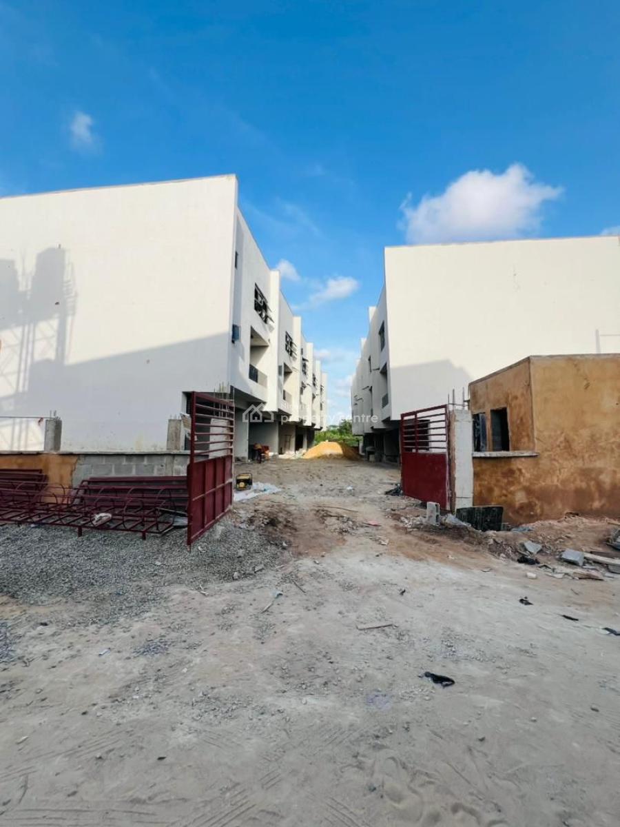 Exclusively Built 4 Bedrooms Terraced Duplex Plus Solar with C of O, Surulere, Lagos, Terraced Duplex for Sale