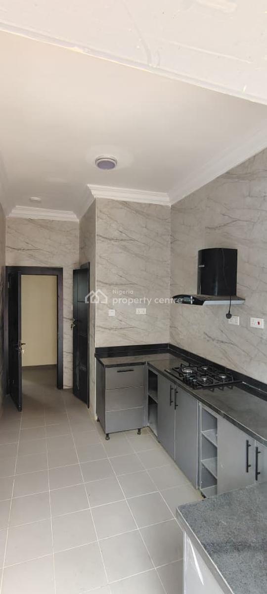 Newly Renovated Ground Floor 3 Bedroom Flat Apartment, Lekki Phase 1, Lekki, Lagos, Flat / Apartment for Rent
