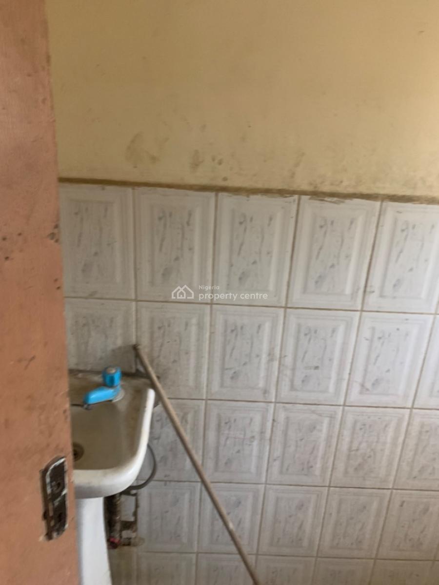 Spacious Shop Space on The Ground Floor, Garki, Abuja, Garki, Abuja, Shop for Rent