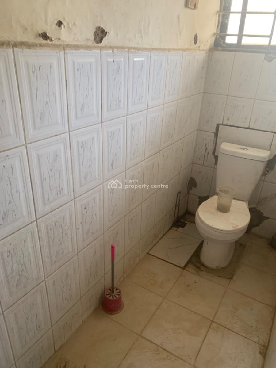 Spacious Shop Space on The Ground Floor, Garki, Abuja, Garki, Abuja, Shop for Rent