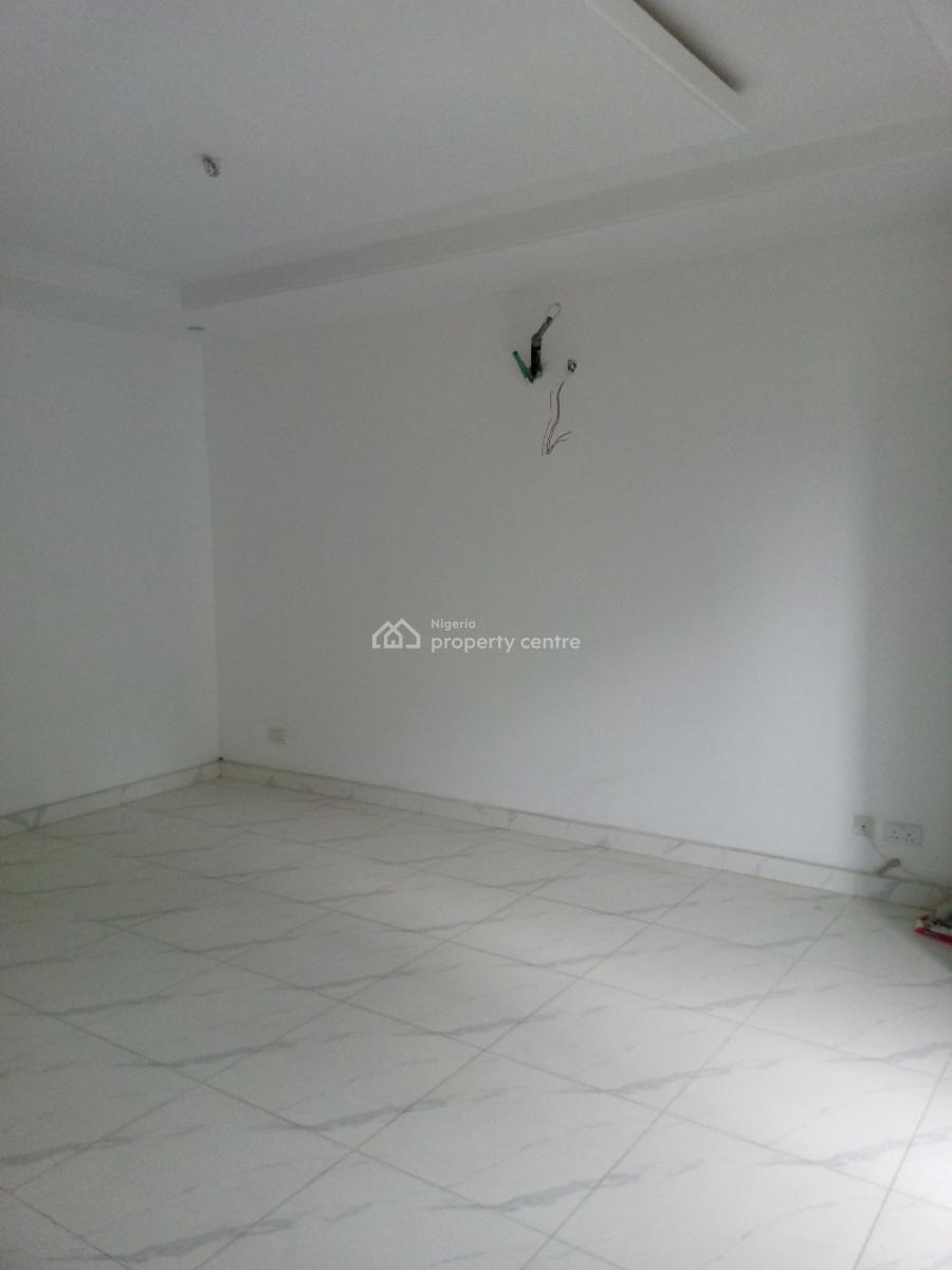 3 Bedroom Apartment (new), Off Freedom Way, Lekki Phase 1, Lekki, Lagos, Flat / Apartment for Rent