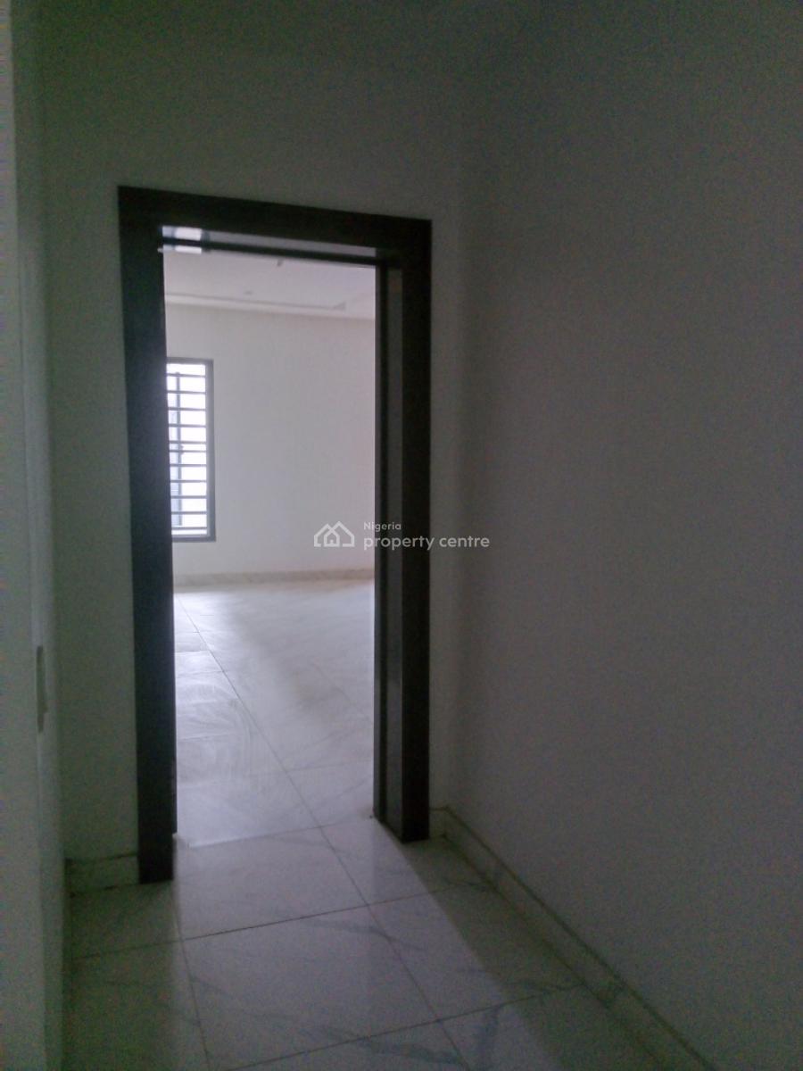 3 Bedroom Apartment (new), Off Freedom Way, Lekki Phase 1, Lekki, Lagos, Flat / Apartment for Rent