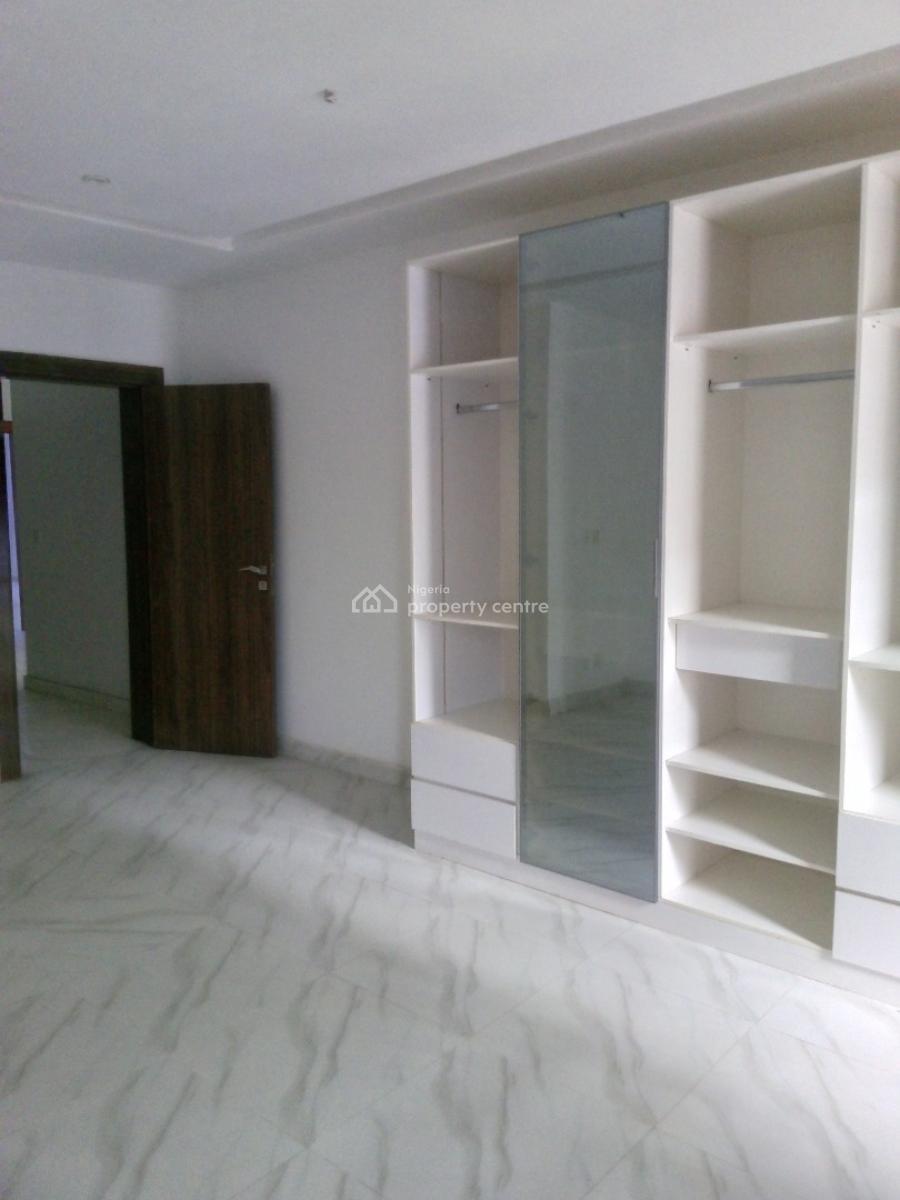 3 Bedroom Apartment (new), Off Freedom Way, Lekki Phase 1, Lekki, Lagos, Flat / Apartment for Rent
