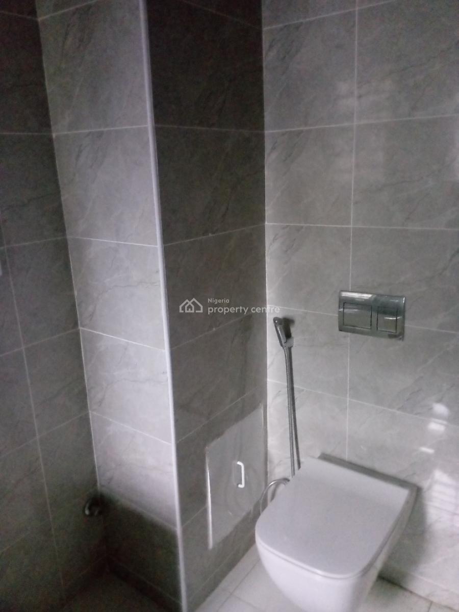 3 Bedroom Apartment (new), Off Freedom Way, Lekki Phase 1, Lekki, Lagos, Flat / Apartment for Rent