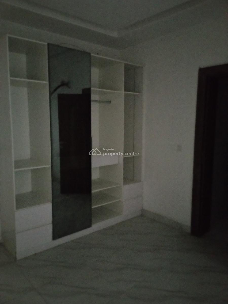 3 Bedroom Apartment (new), Off Freedom Way, Lekki Phase 1, Lekki, Lagos, Flat / Apartment for Rent