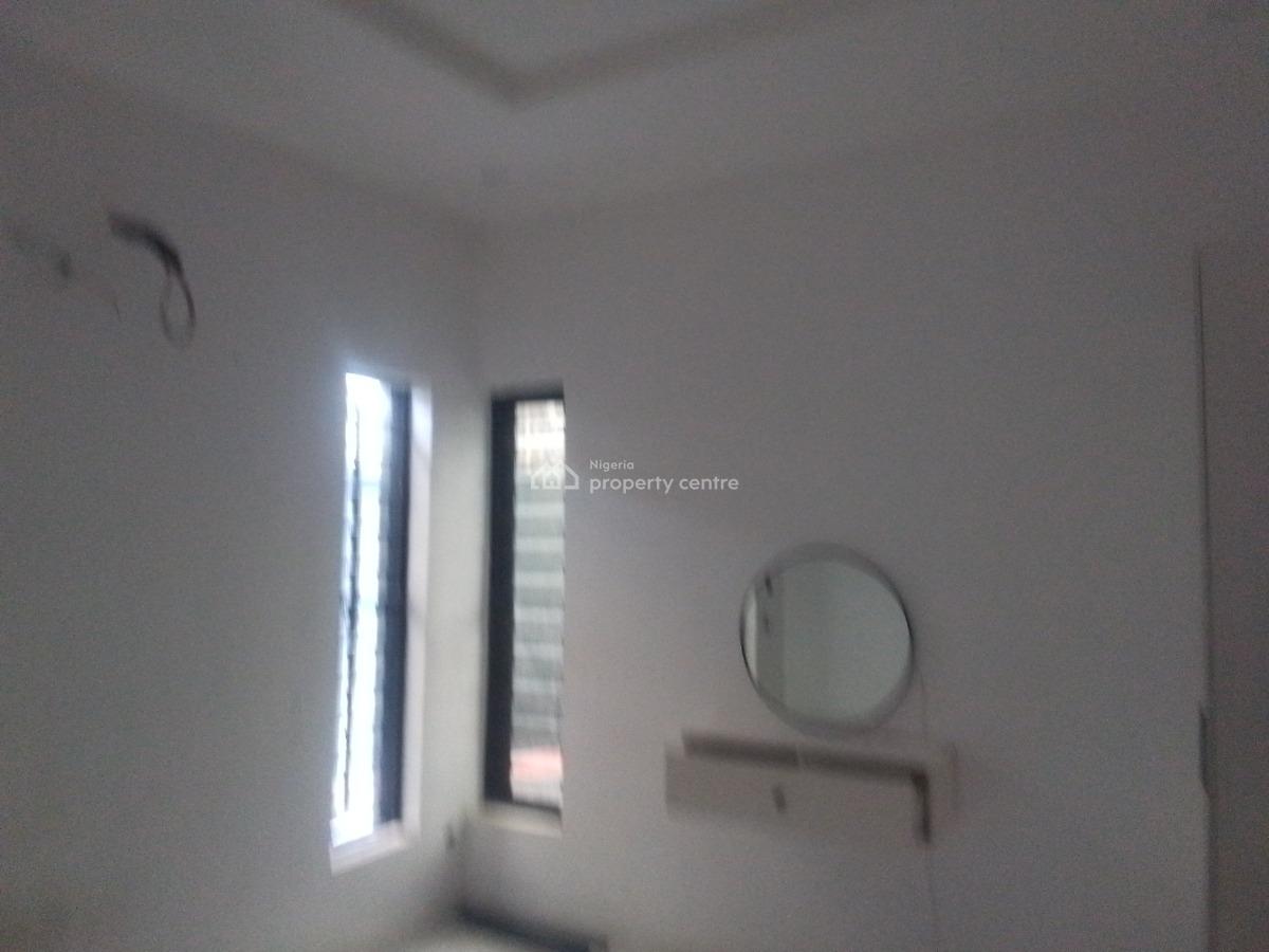 Spacious Luxury 2 Bedroom Flat with Excellent Features, Peace Close, Ogombo, Ajah, Lagos, Flat / Apartment for Rent