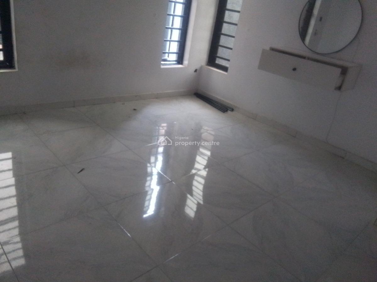 Spacious Luxury 2 Bedroom Flat with Excellent Features, Peace Close, Ogombo, Ajah, Lagos, Flat / Apartment for Rent
