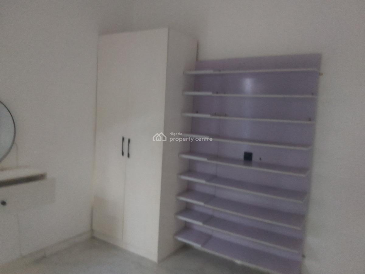 Spacious Luxury 2 Bedroom Flat with Excellent Features, Peace Close, Ogombo, Ajah, Lagos, Flat / Apartment for Rent