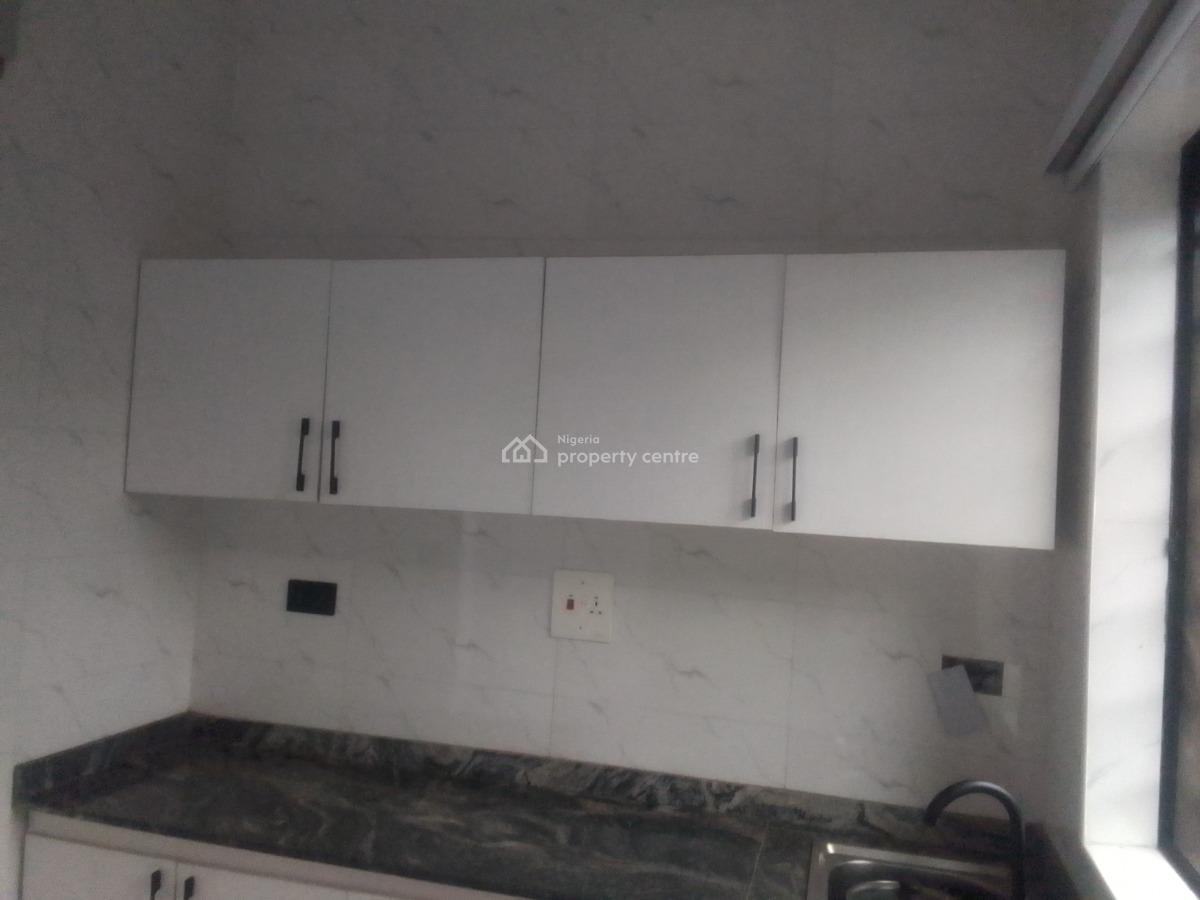Spacious Luxury 2 Bedroom Flat with Excellent Features, Peace Close, Ogombo, Ajah, Lagos, Flat / Apartment for Rent
