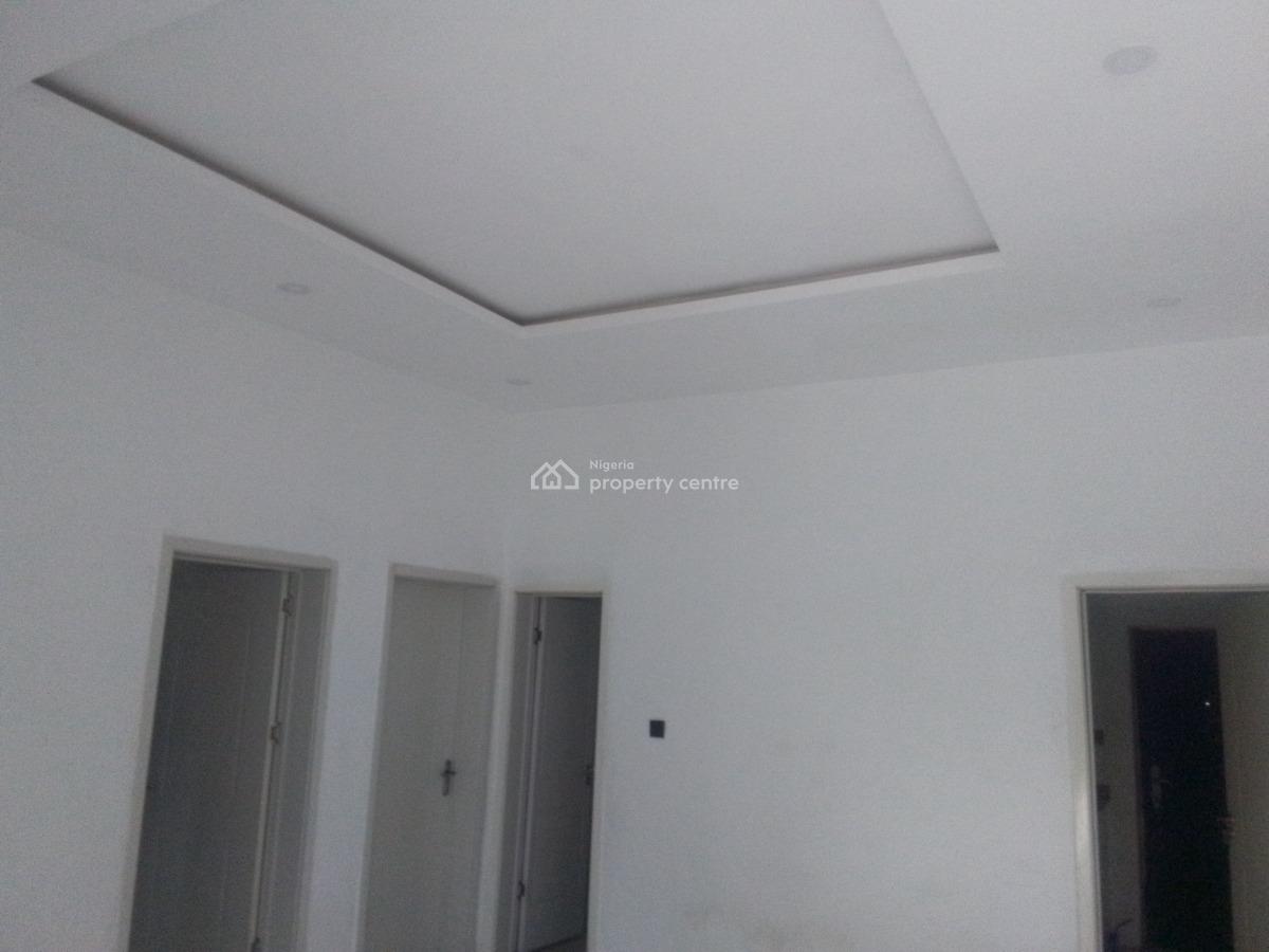 Spacious Luxury 2 Bedroom Flat with Excellent Features, Peace Close, Ogombo, Ajah, Lagos, Flat / Apartment for Rent