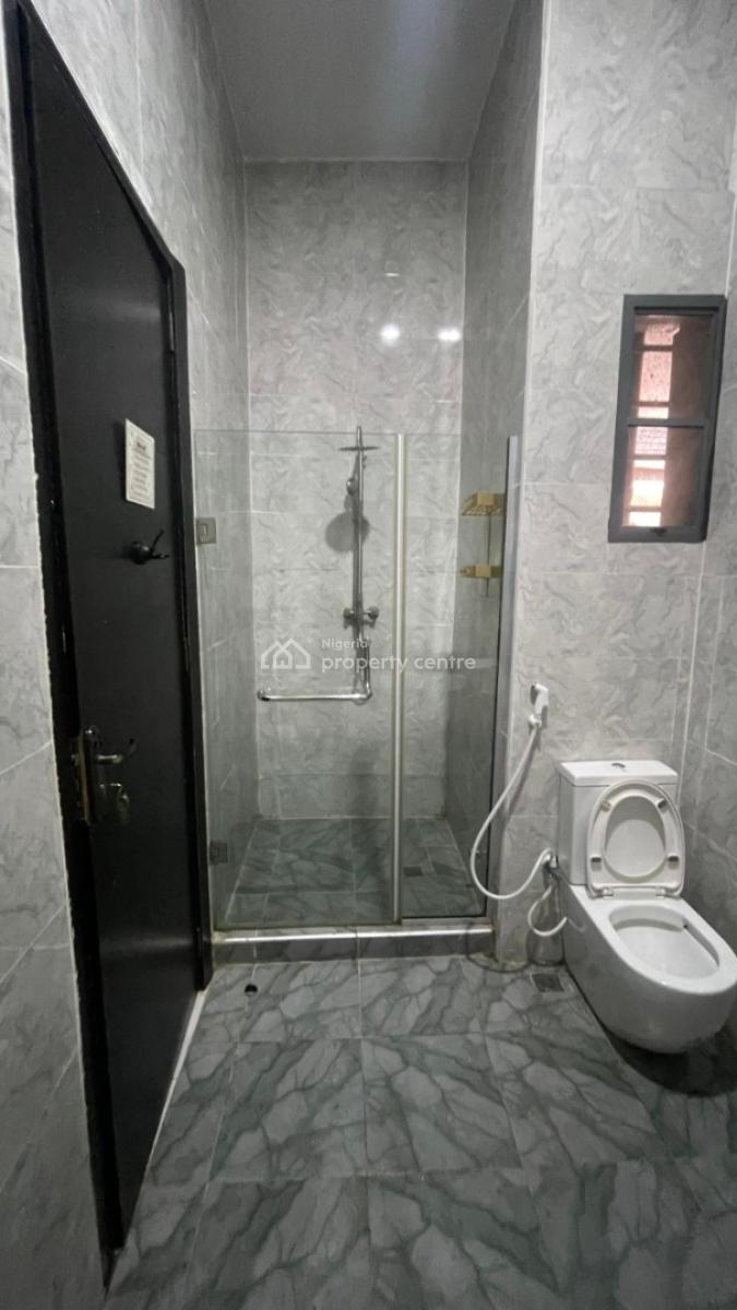 Miniflat Upstairs with Personal Meter Also Comes with in-house Visito, Orchid Road, Lekki, Lagos, Mini Flat (room and Parlour) for Rent