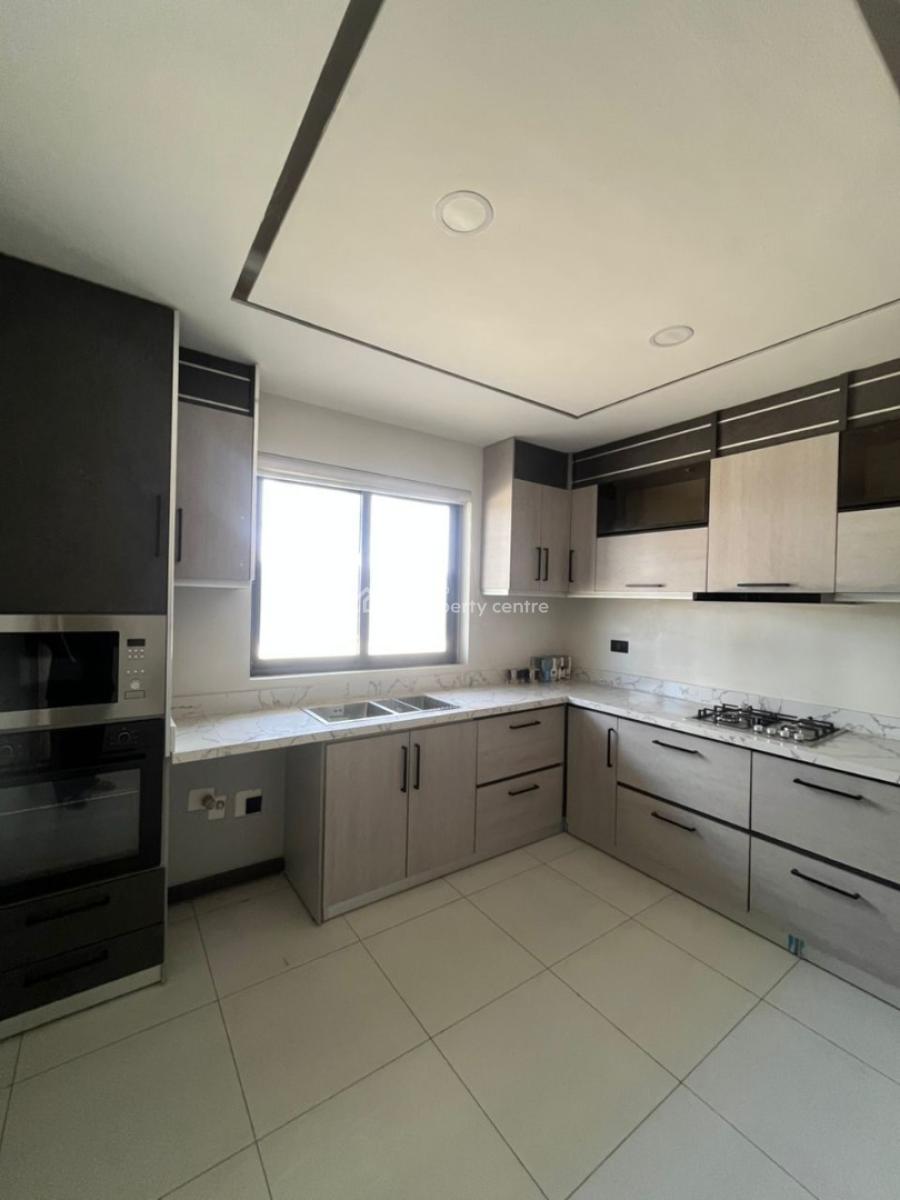 Well Finished 4 Bedroom Terrace Duplex, Lekki Phase 1, Lekki, Lagos, Terraced Duplex for Sale