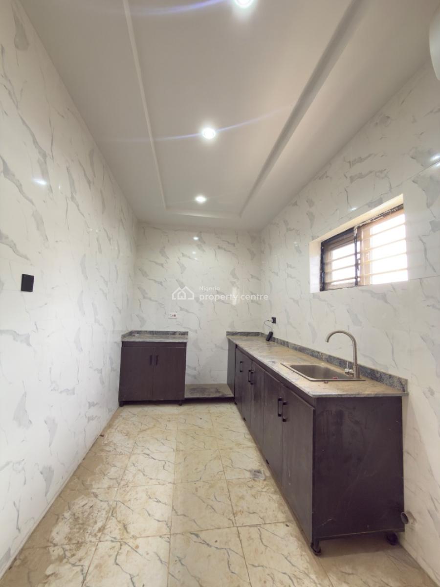 Newly Built 2 Bedroom Flat, Wuye, Wuye, Abuja, Flat / Apartment for Rent