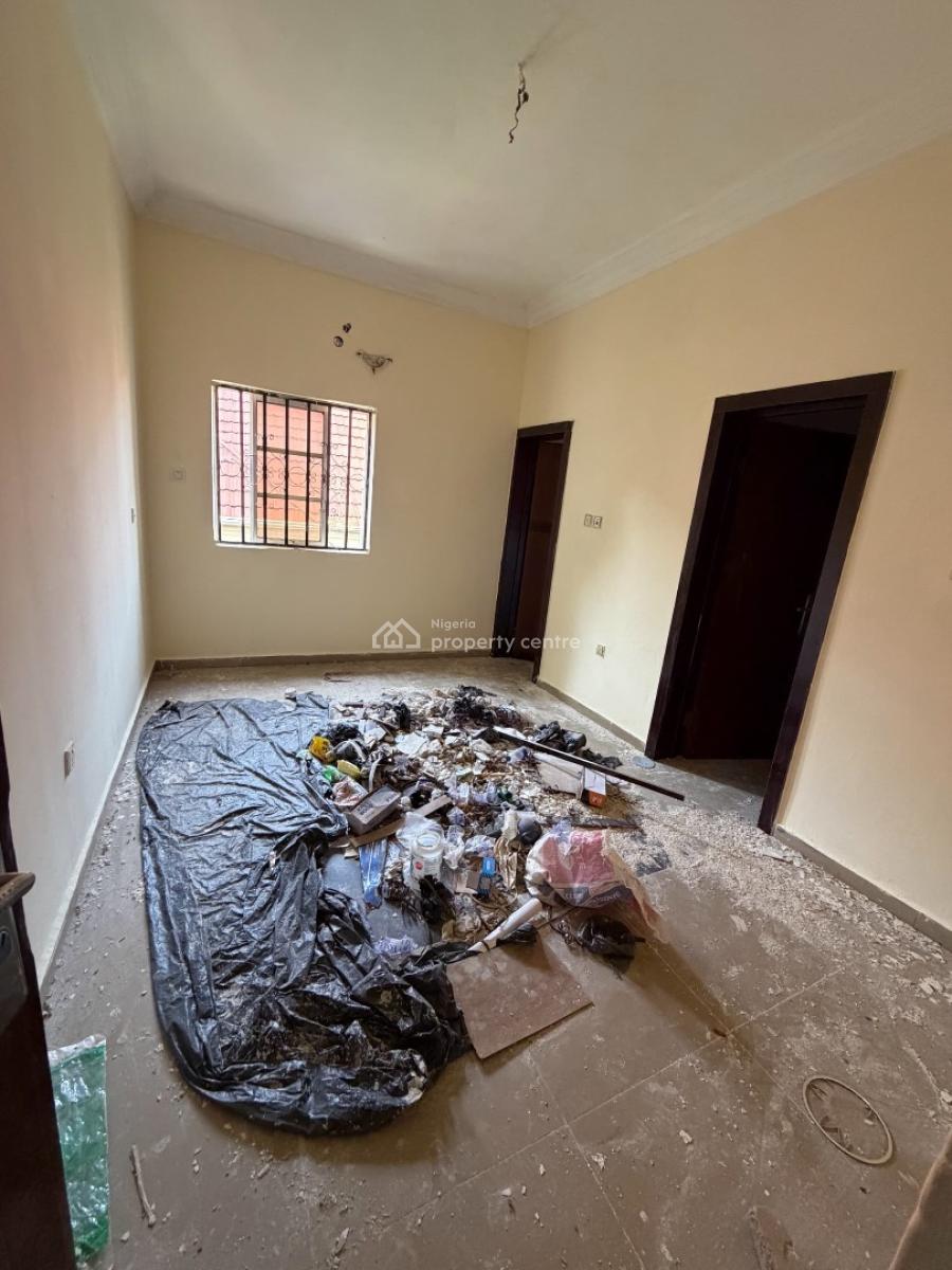 Neatly Built Sefcontain, Dawaki, Gwarinpa, Abuja, Flat / Apartment for Rent