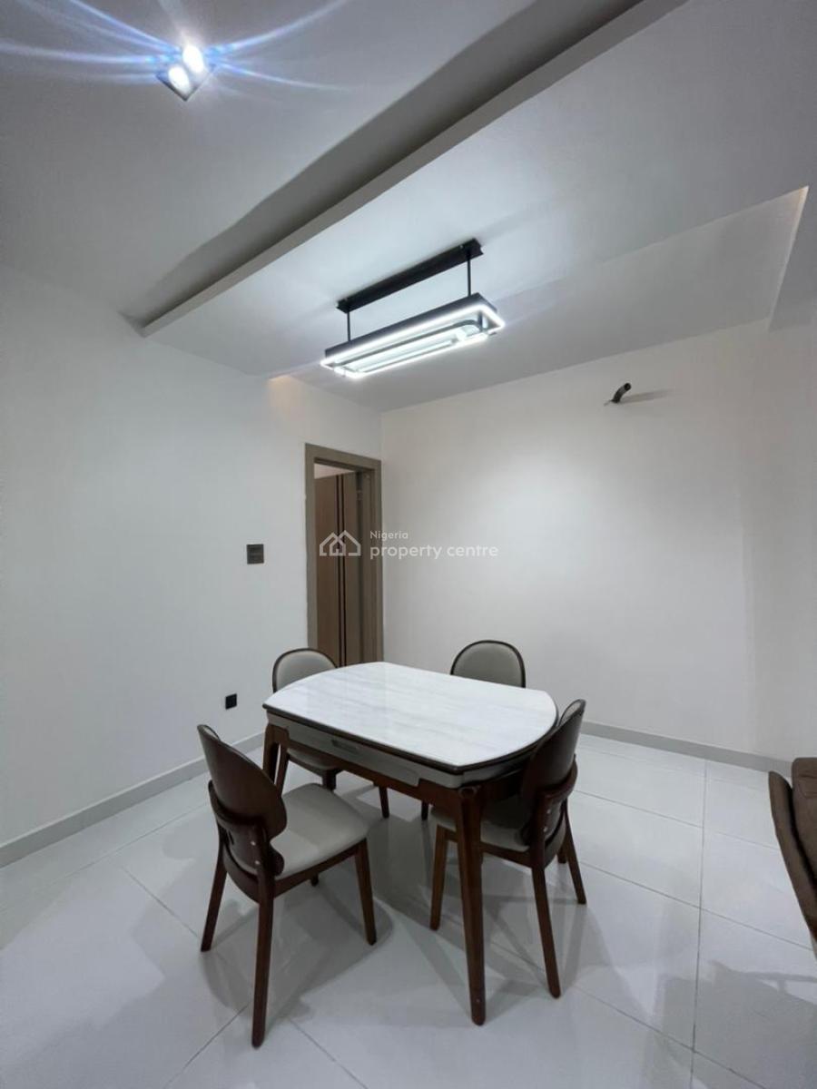 1 Bedroom Serviced Apartment with Modern Amenties Amenities, Lekki Phase 1, Lekki, Lagos, Flat / Apartment for Sale