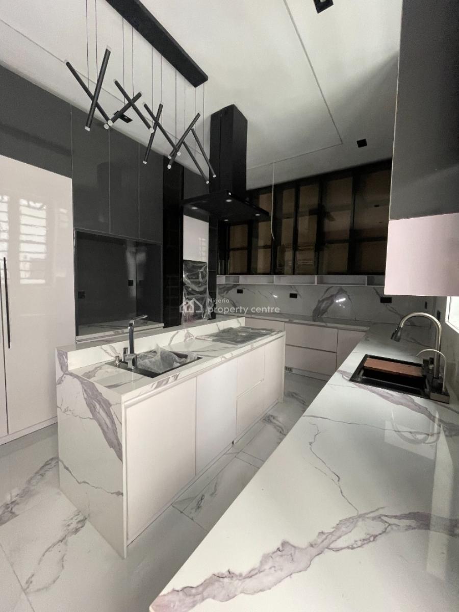 Luxury 5 Bedroom Duplex, Admiralty Way, Lekki Phase 1, Lekki, Lagos, Semi-detached Duplex for Sale
