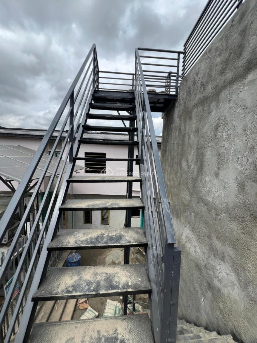 Cashflow-generating Studio Apartment for Investment, Obanikoro, Shomolu, Lagos, Flat / Apartment for Sale