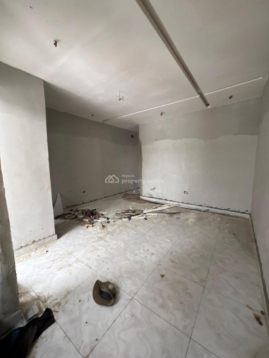 Cashflow-generating Studio Apartment for Investment, Obanikoro, Shomolu, Lagos, Flat / Apartment for Sale
