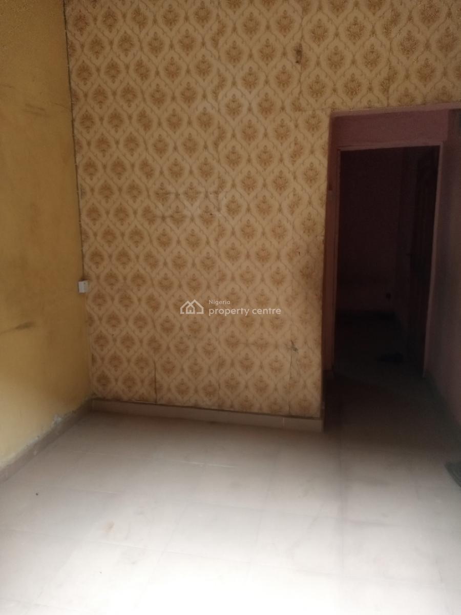 Mini Flat, Orile Iganmu Off Babs Animashun, Surulere, Lagos, Mini Flat (room and Parlour) for Rent